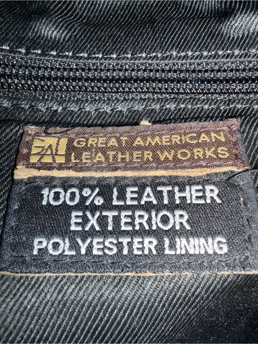 Vintage Black Croc-Embossed Leather Grunge Utility Shoulder Bag - Picture 2 of 16